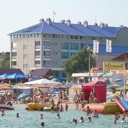 Dolce Vita Resort Hotel Zaliznij Port Eksteriør bilde