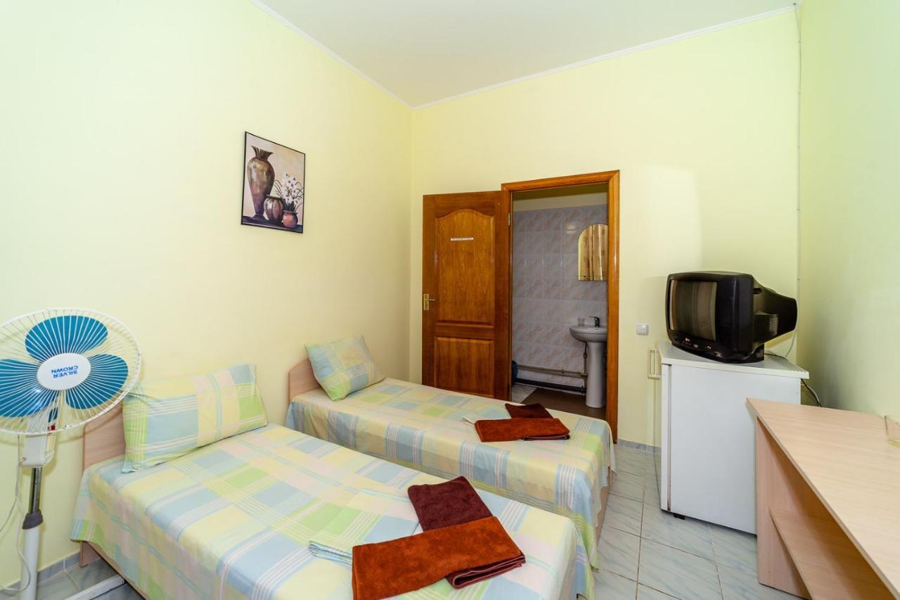 Dolce Vita Resort Hotel Zaliznij Port Eksteriør bilde