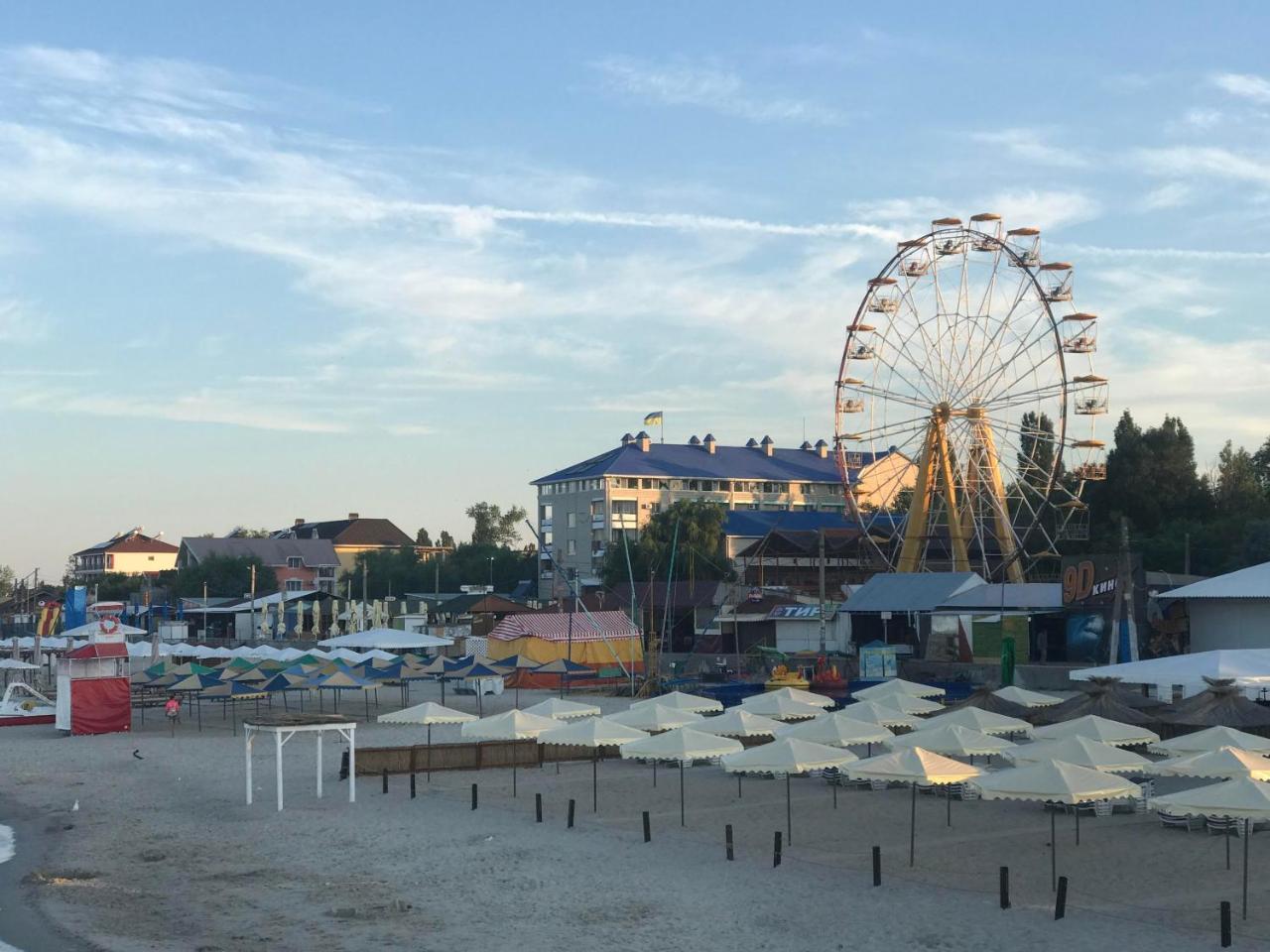 Dolce Vita Resort Hotel Zaliznij Port Eksteriør bilde